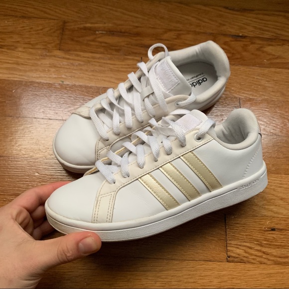 adidas Shoes - Womens White Adidas Cloudfoam Shoes